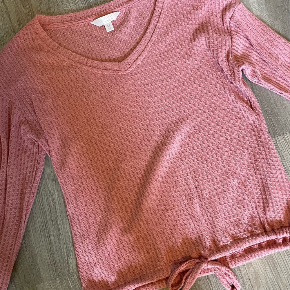 Pink long sleeve. Tie bottom. X small. LC from Kohl’s